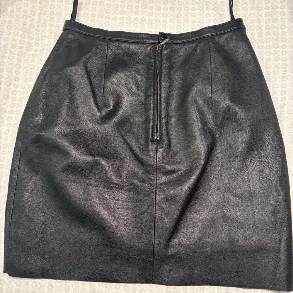 Women’s Wilsons Pelle Studio Genuine Leather Black Mini Skirt Size 4 - Picture 2 of 7